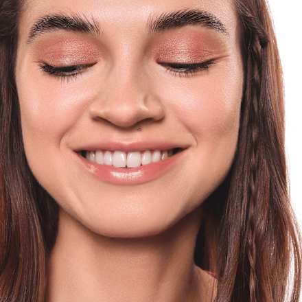 Krémový očný tieň 01 Rose essence