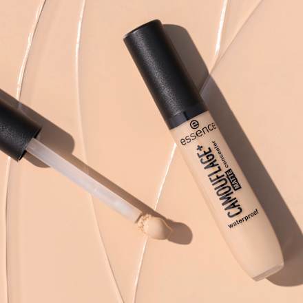 Concealer Camouflage + Matte 100 essence