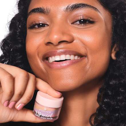 Peeling na pery Lip Swirl Sugar Scrub essence