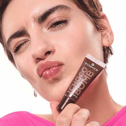 Lipgloss Choco Bomb 01 Chocoholic essence