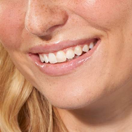 Гланц за устни Power Shine trend !t up