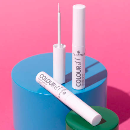 Liquid Eyeliner colour it! 02 essence