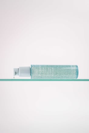 Čistiaci pleťový gél normalizujúci póry Perfector  Pem Delian