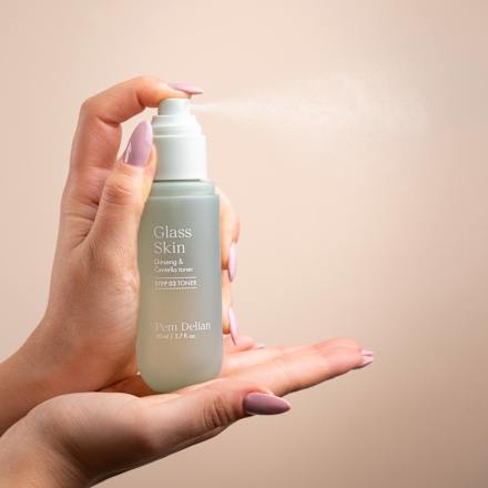 Pleťový toner Glass Skin Ginseng & Centella  Pem Delian