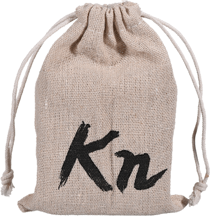 Trdo milo z aktiviranim ogljem Karbonoir