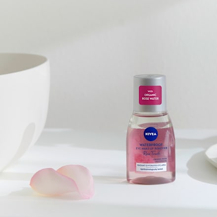Dvojfázový odličovač očí a make-upu Rose Touch NIVEA