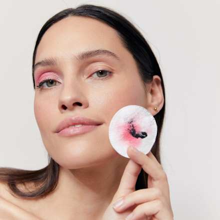 Dvojfázová čistiaca micelárna voda Rose Touch NIVEA