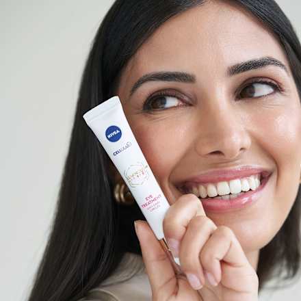 Očný krém proti pigmentovým škvrnám Cellular Luminous 630° NIVEA