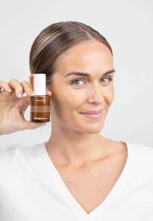 Gesichtsserum 15% Vitamin Transparent Lab