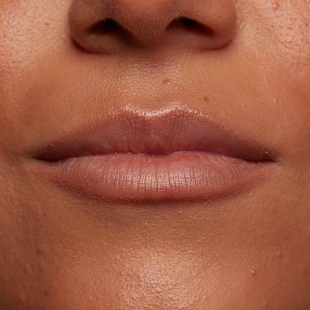 Lipliner Line Loud 03 Goal Crusher  NYX PROFESSIONAL MAKEUP