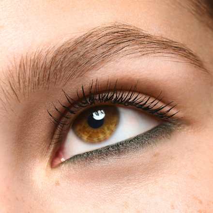 Żelowy eyeliner Satin Blend Gel Eyeliner 06 Deep Olive essence