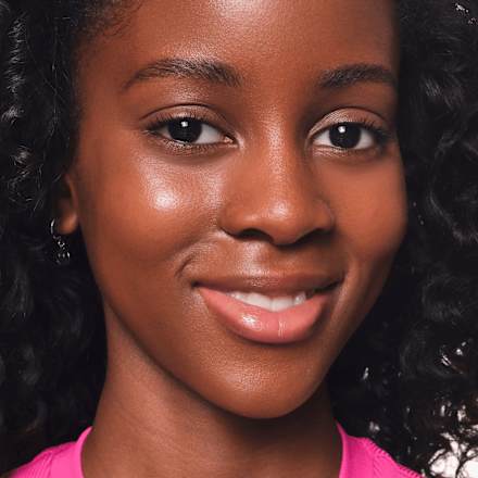 Korektor matujący Camouflage+ Matte 240 essence