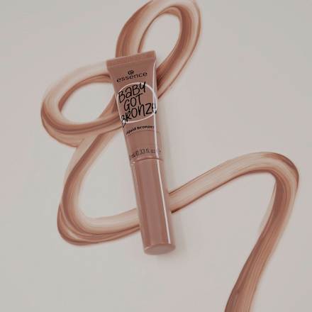 Tekoči bronzer BABY GOT BRONZE, 20 Sunkissed Sweety essence