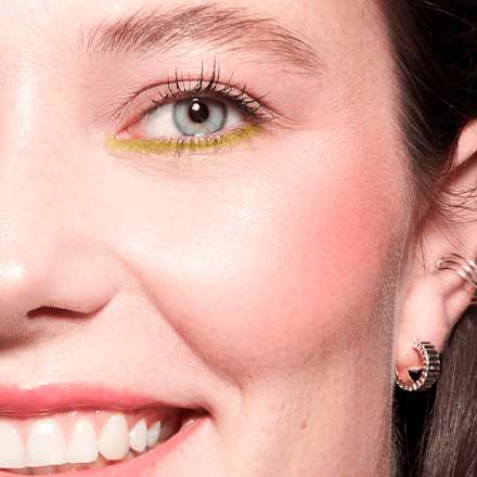 Blush Affair Liquid 040 Velvet Rose Velvet Rose CATRICE