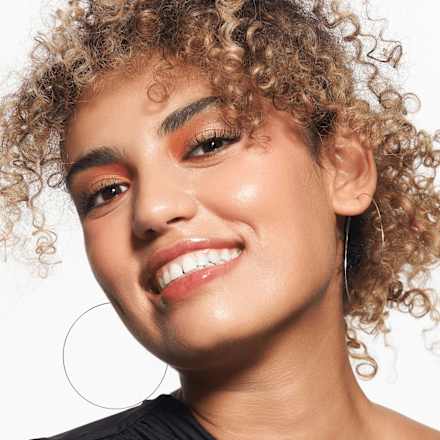 Blush Affair Liquid  020 Orange Fizz CATRICE