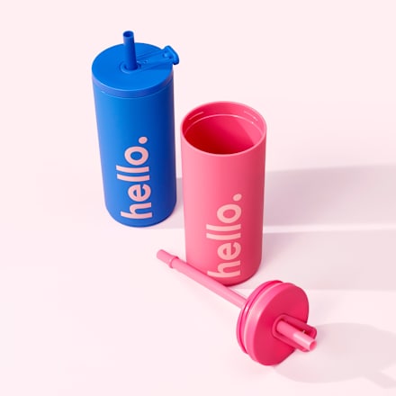 Trinkbecher mit Strohhalm "hello.", kobaltblau/rosé (500 ml) DESIGN LETTERS