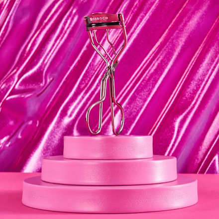 Zalotka do rzęs Lash curler 01 essence