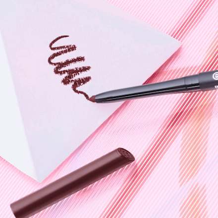 Konturówka do ust 8h Matte Comfort Lipliner 11 Chestnut Perfection essence