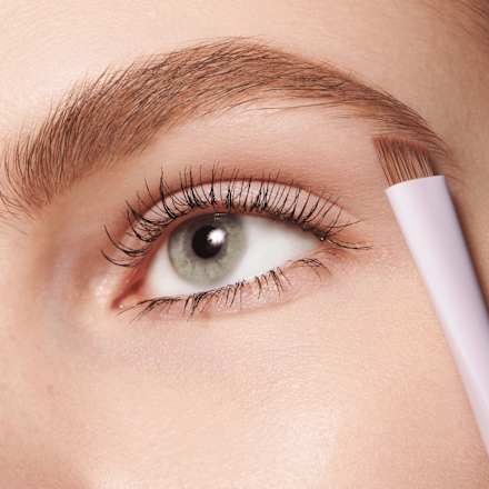 Pędzelek do brwi Brow brush 01 essence