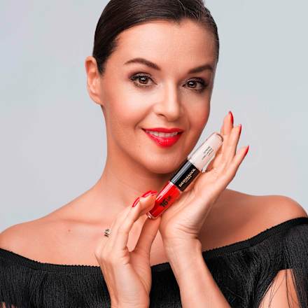 rtěnka 16H Lip Colour 2 v 1 16 Dermacol