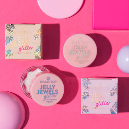 oční stíny Jelly Jewels 02 Celestial Shimmer  essence