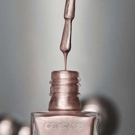 Lakier do paznokci Bold Magnetic Nail Polish 020 Don't Be So Clingy CATRICE