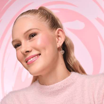 Lippen & Wangenfarbe Disney Alice In Wonderland PH-Reacting Lip & Cheek Balm 01 Team Fun essence