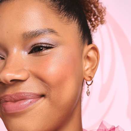 Lidschatten Palette Disney Alice in Wonderland 01 All Smiles Here essence