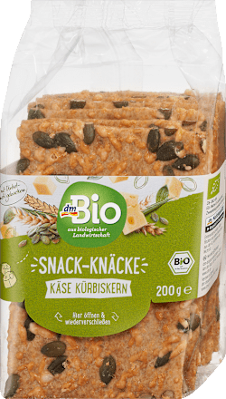 Crackers croccanti con formaggio e semi di zucca dmBio