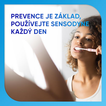 zubní pasta Complete Protection + Cool Mint Sensodyne