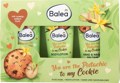 Karácsonyi ajándékcsomag You are the Pistachio to my Cookie, édes diós illattal Balea