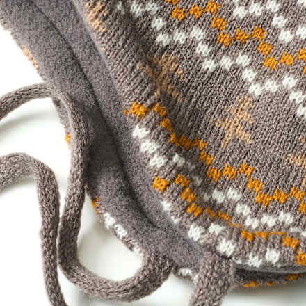 Mütze aus Strick mit Fuchs-Muster, grau & gelb, Gr. 48/49 PUSBLU