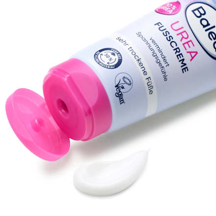 Crema piedi con 10% di urea Balea