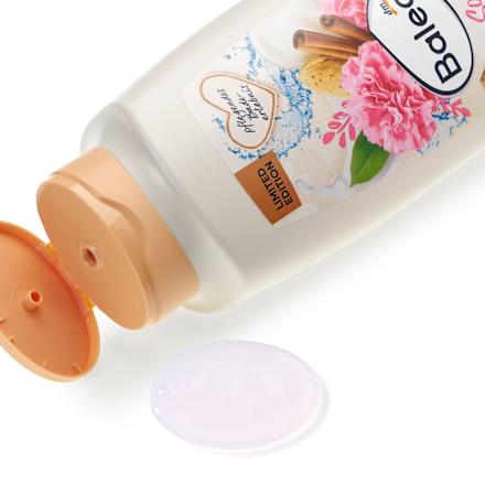 Soft Almond pjenušava kupka Balea