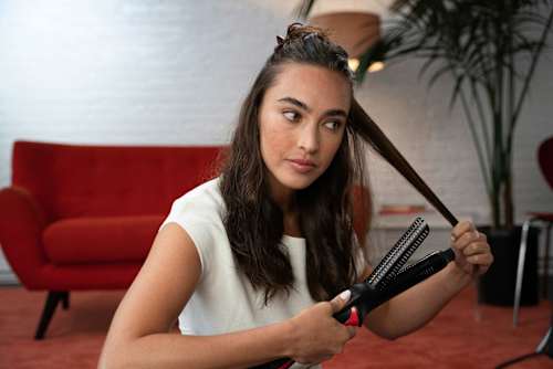 Večnamenska sušilna krtača One-Step Blow-Dry Multi Styler 3-v-1 REVLON
