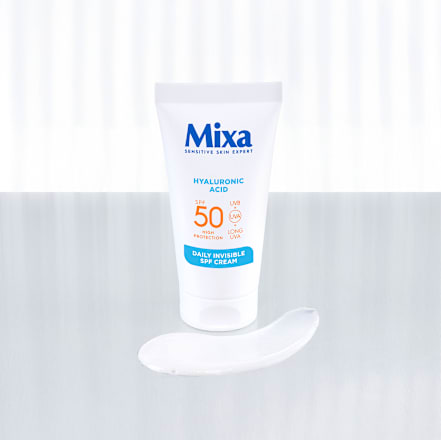 Denný pleťový krém Invisible Hyaluronic Acid SPF 50 Mixa