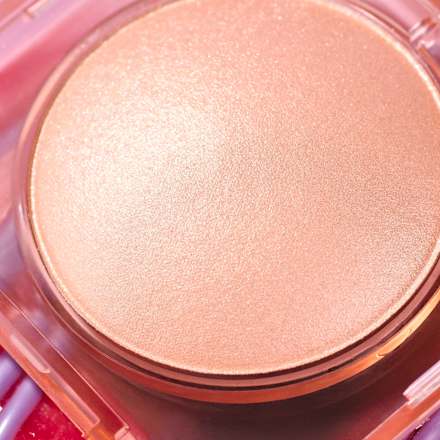 Highlighter Baked Get The Glaze! 01 Donut Worry, Be Glazy! essence