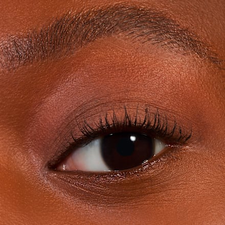 Cień do powiek matowy matte liquid eyeshadow 01 Bare Bliss essence