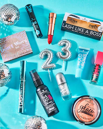 fix & LAST 18h make-up FIXING SPRAY essence