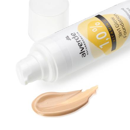 Foundation 3in1 Glow mit 1% Vitamin C alverde NATURKOSMETIK