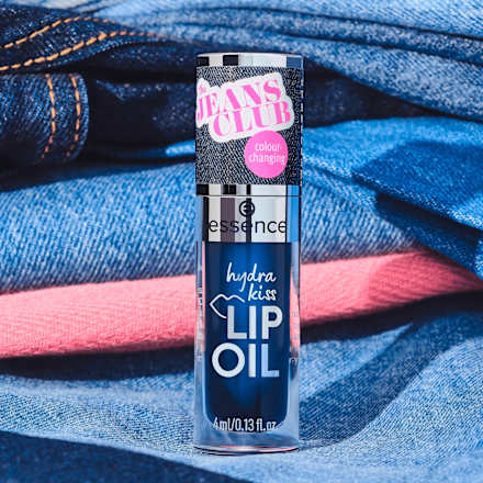Lippenöl The Jeans Club 107 Blue Is The New Pink! essence