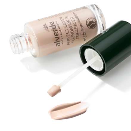 Foundation & Concealer Perfect Cover 05 Porcelain  alverde NATURKOSMETIK