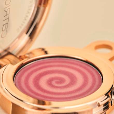 balzám na rty HOLLYGLAZING C01 Jingle Balm CATRICE