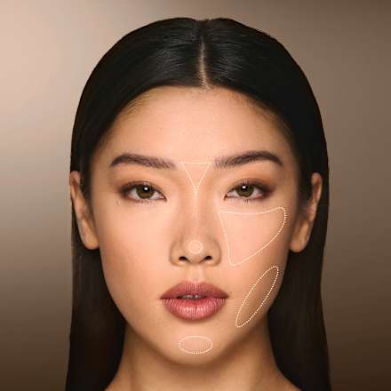 Facefinity puder u prahu Pro Blur – 001 Translucent MAX FACTOR