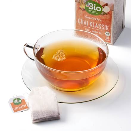 Bio mešanica zeliščnega čaja z začimbami Chai Klassik (20 x 2 g) dmBio