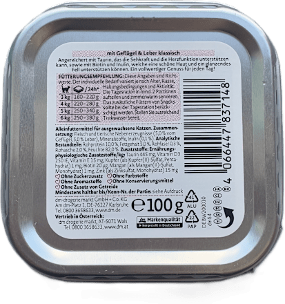 Krmivo pre mačky v miske s kuracím mäsom a pečeňou Dein Bestes