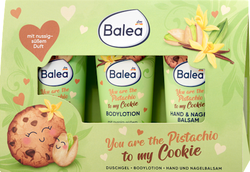 Karácsonyi ajándékcsomag You are the Pistachio to my Cookie, édes diós illattal Balea
