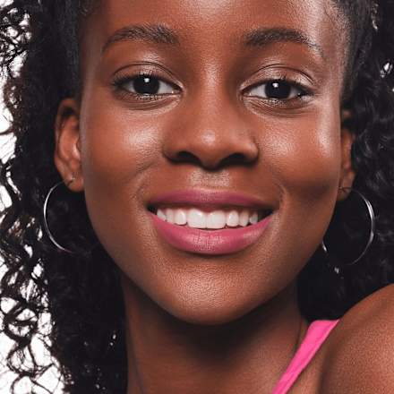 Črtalo za ustnice 8h Matte, 20 Mauve Mirage essence