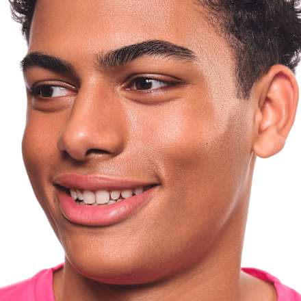 Gel črtalo za oči Satin Blend, 05 Rich Burgundy essence