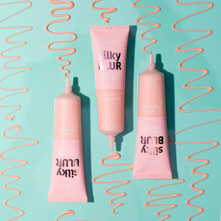 podkladová báze Silky Blur Porless essence